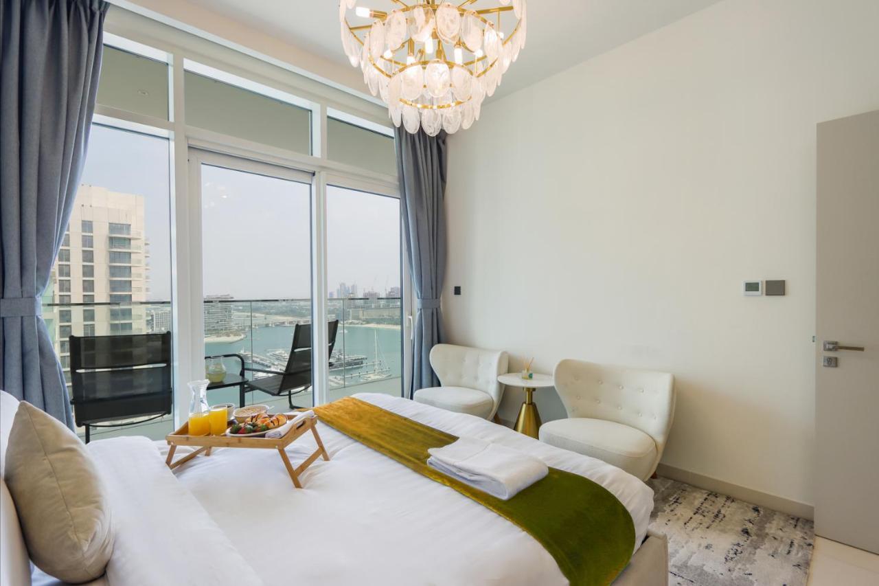 Livbnb Suites - 3 Bedroom With Private Beach Marina Skyline View Dubai Buitenkant foto